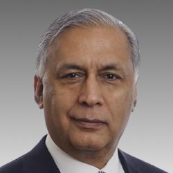 Shaukat Aziz